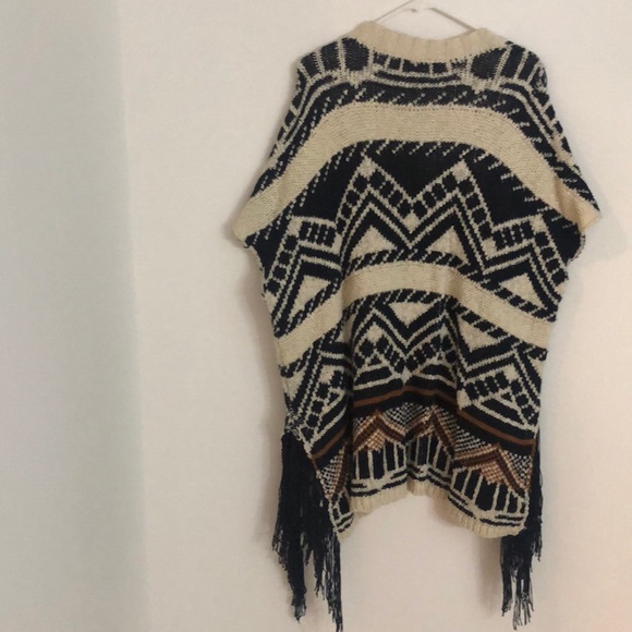 Cardigan - Picture 2 of 3